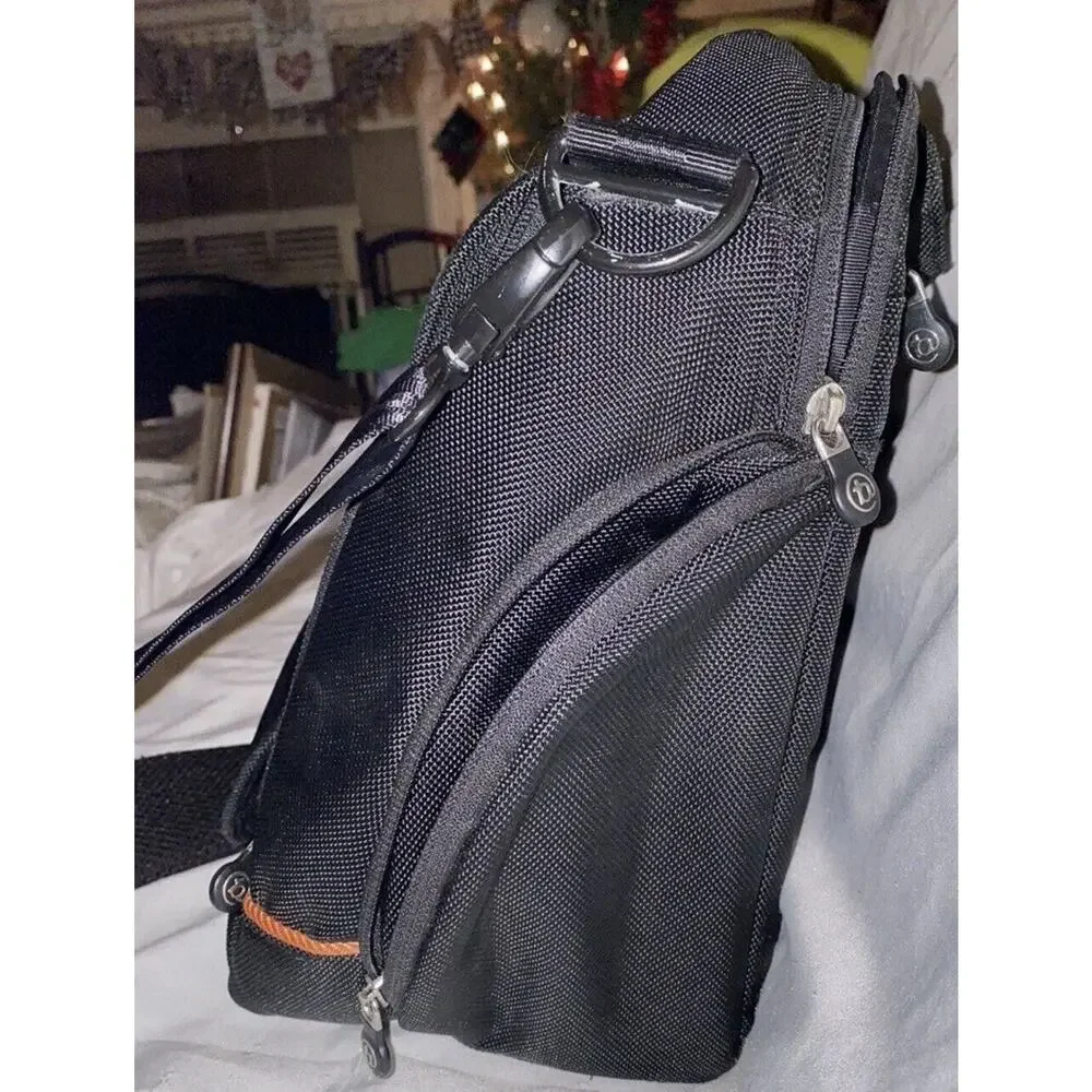 Vintage Boog Black Nylon Heavy Duty Messenger Laptop Mobile Office Bag